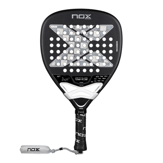 Pala NOX AT10 Genius Attack 18K by Agustin Tapia 2026