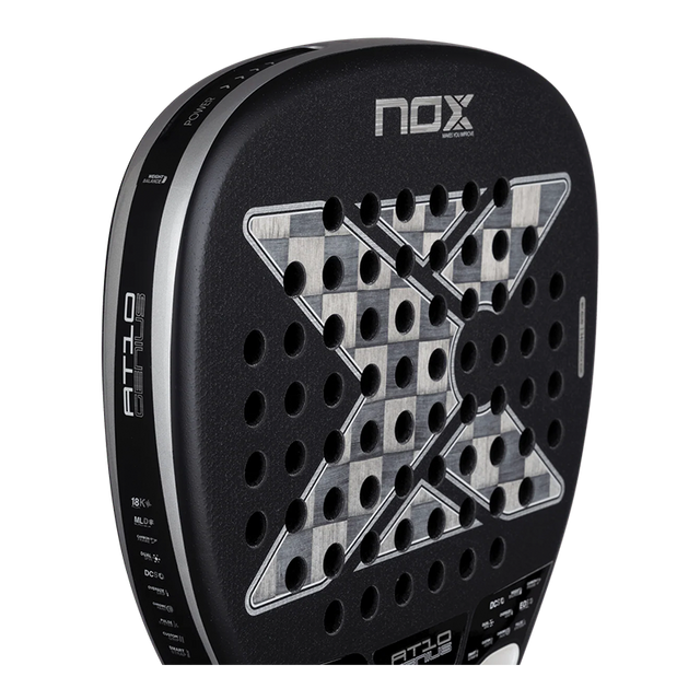 Pala NOX AT10 Genius Attack 18K by Agustin Tapia 2026